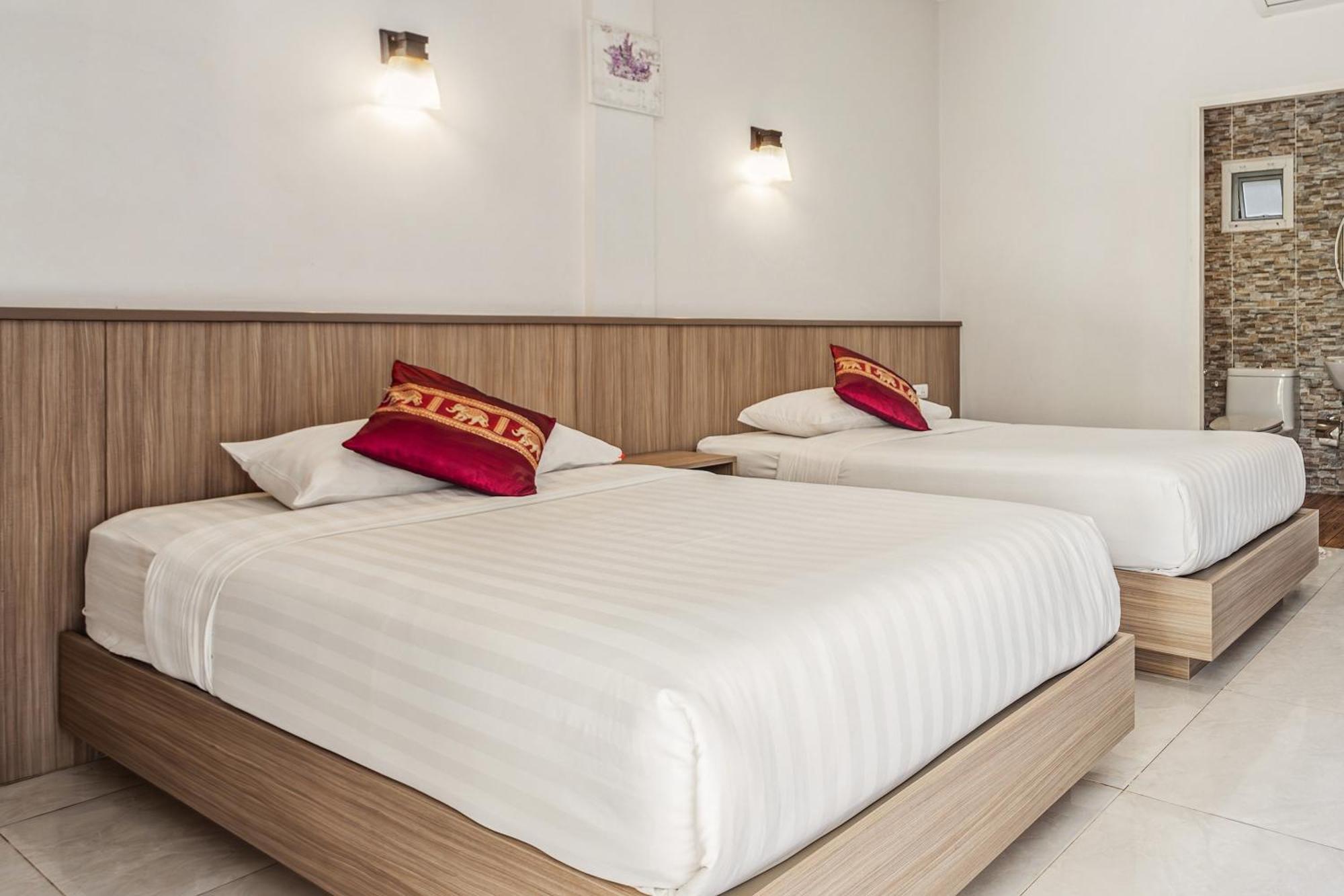 Winrisa Place Nai Yang Beach Exterior foto